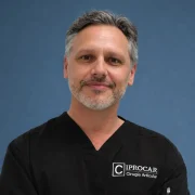 Dr. Tomás Ilić
